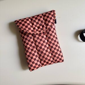 BAGGU small case kindle puffy tablet sleeve